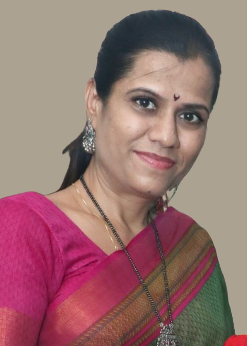  Manisha Jadhav